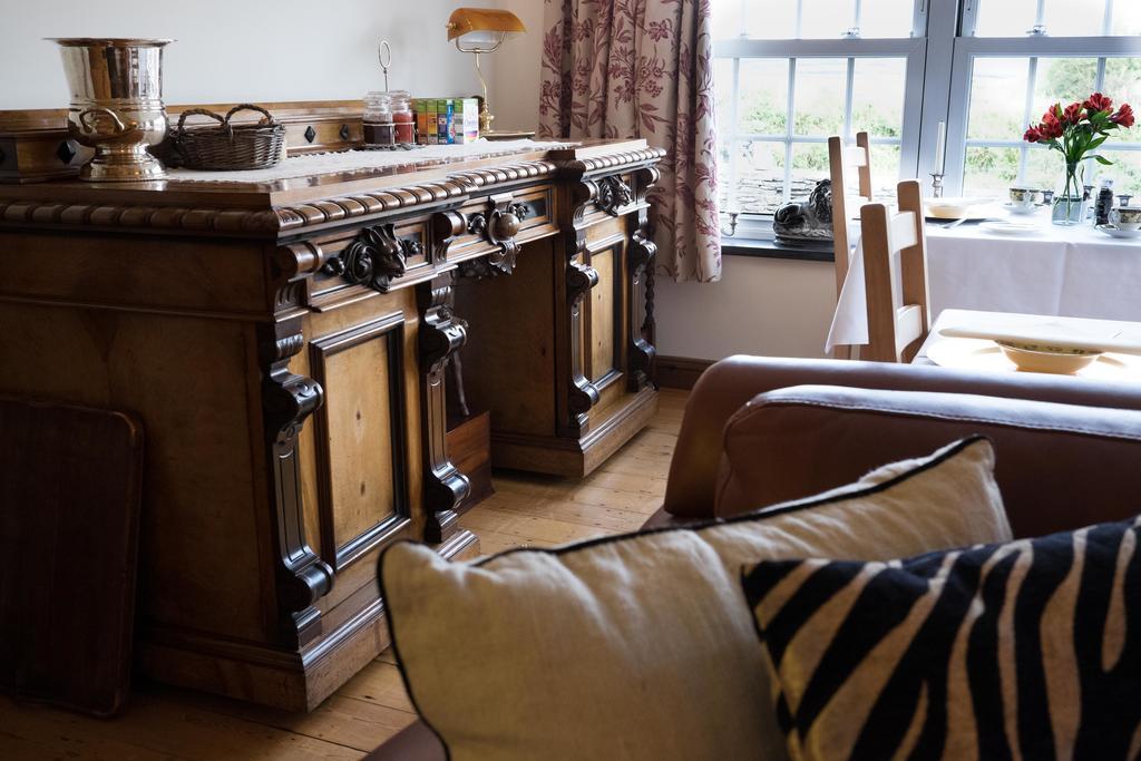 Melorne Farm Bed & Breakfast Camelford Exterior photo