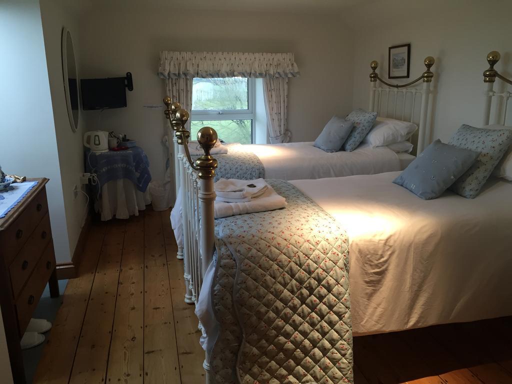 Melorne Farm Bed & Breakfast Camelford Room photo
