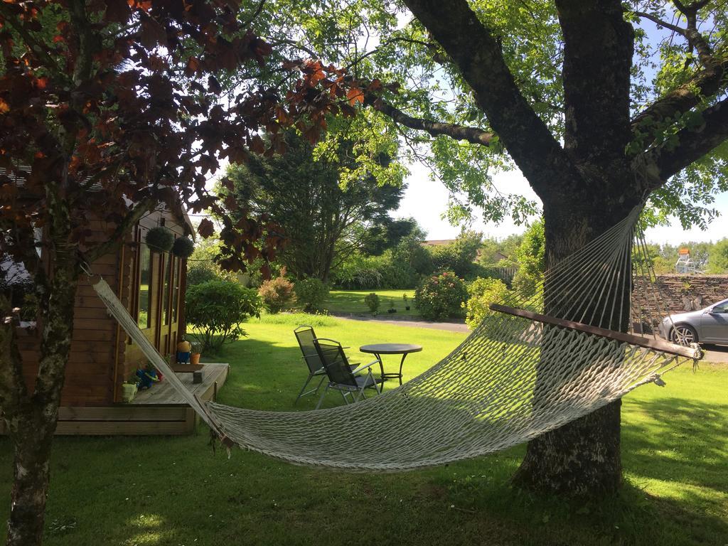 Melorne Farm Bed & Breakfast Camelford Exterior photo