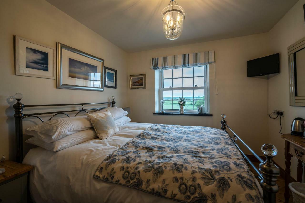 Melorne Farm Bed & Breakfast Camelford Exterior photo