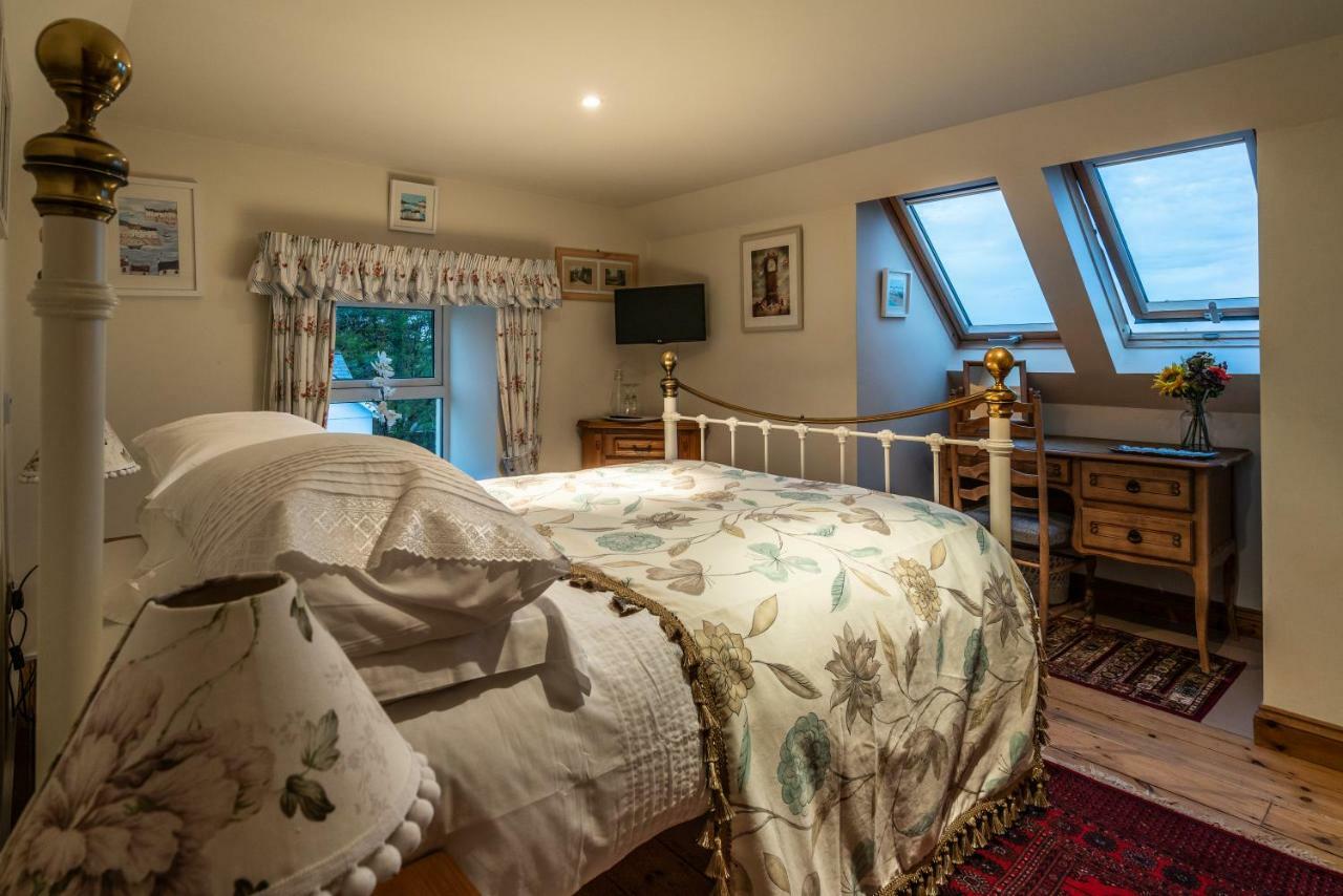 Melorne Farm Bed & Breakfast Camelford Exterior photo