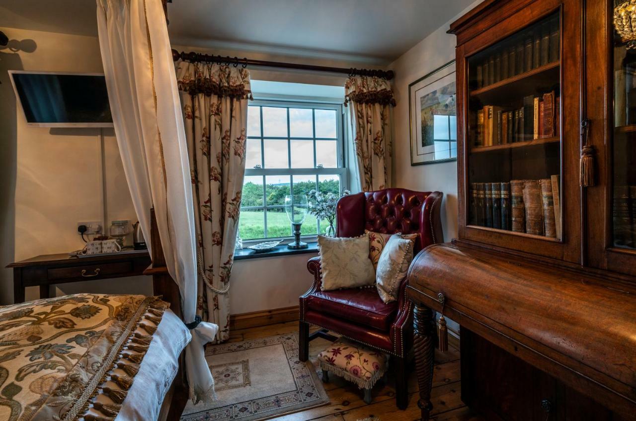 Melorne Farm Bed & Breakfast Camelford Exterior photo