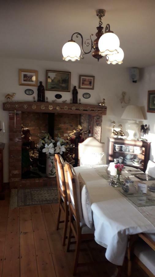 Melorne Farm Bed & Breakfast Camelford Exterior photo
